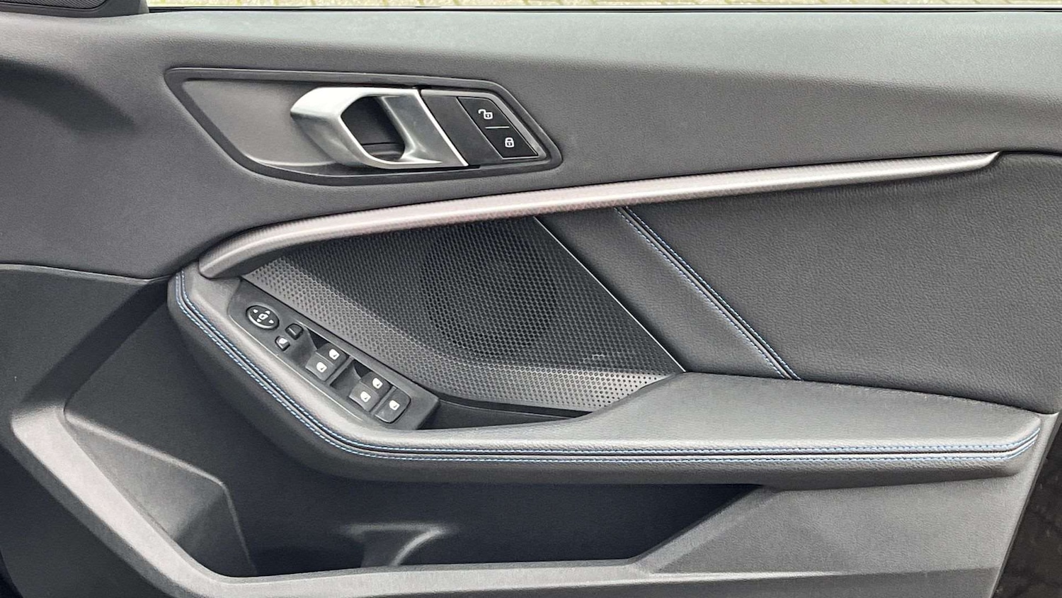 Used BMW 1 Series 2024 for sale - 77270158: Photo 27