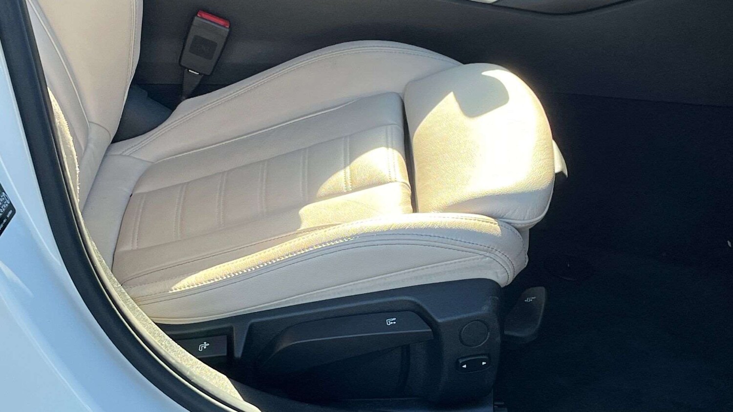 Used BMW 3 Series 2020 for sale - 75981197: Photo 28