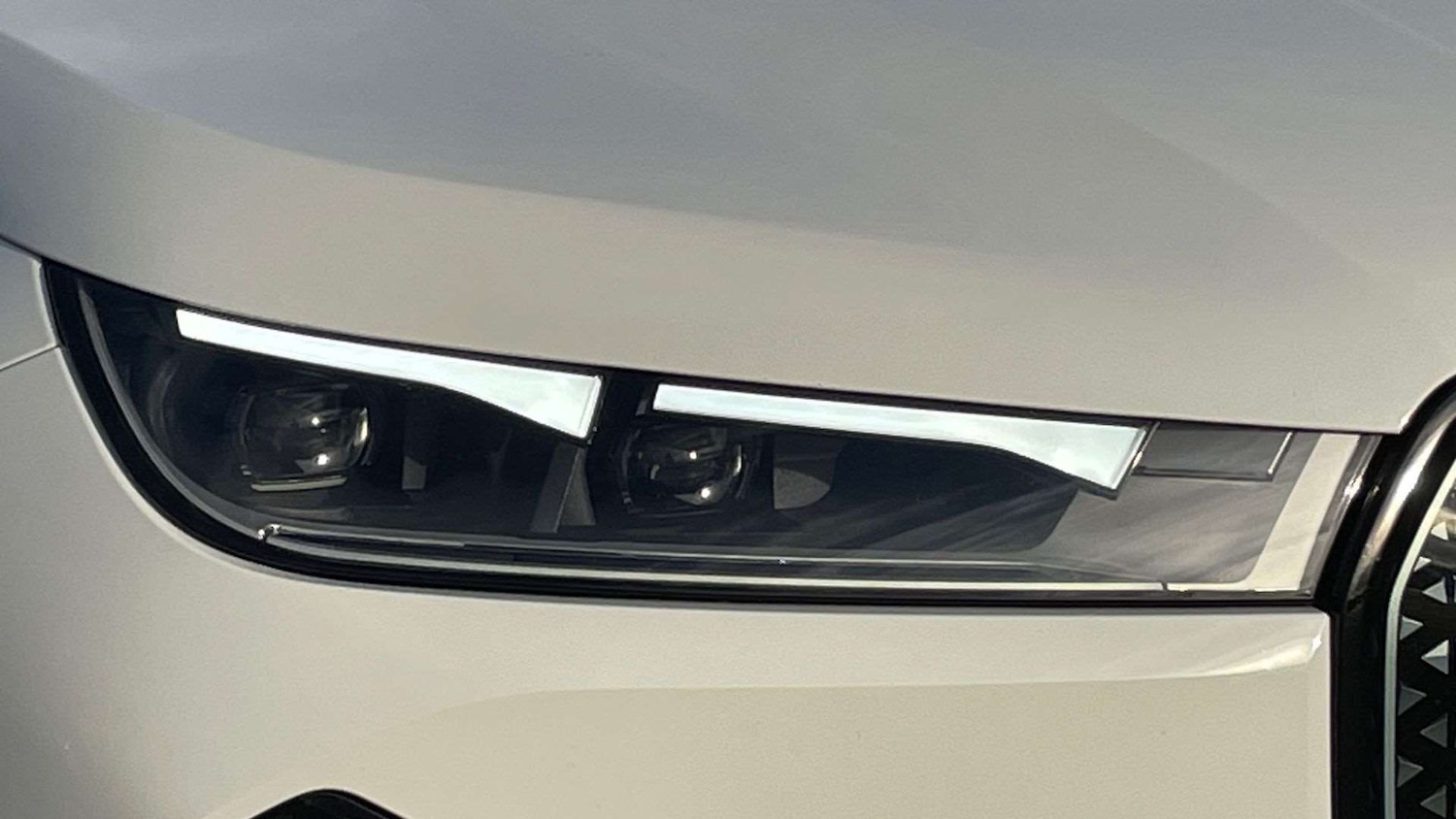 Used BMW iX 2023 for sale - 77270326: Photo 18