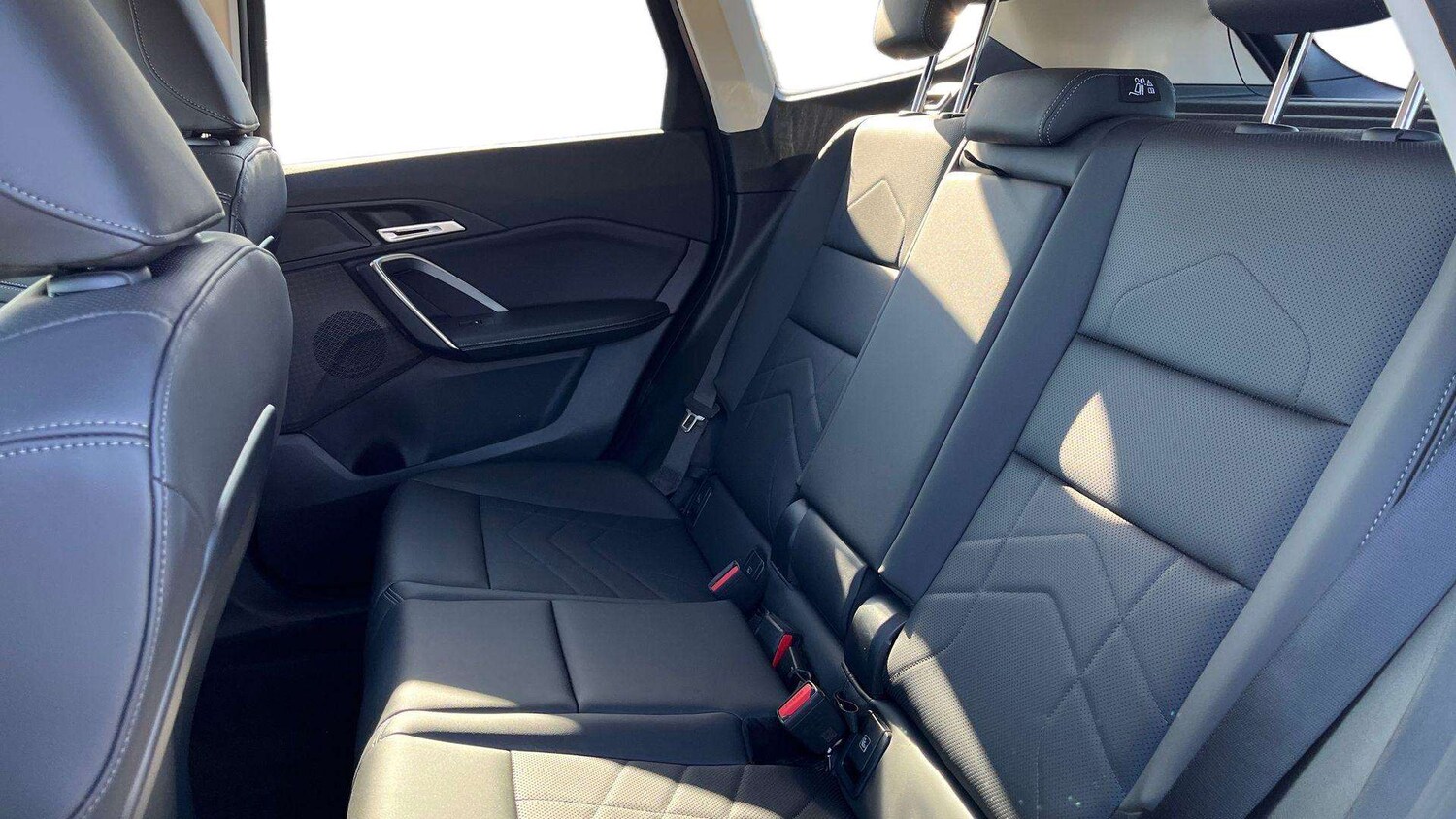 Used BMW iX1 2025 for sale - 75818708: Photo 14