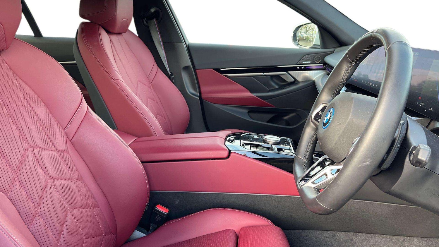 Used BMW 5 Series 2025 for sale - 76156310: Photo 13