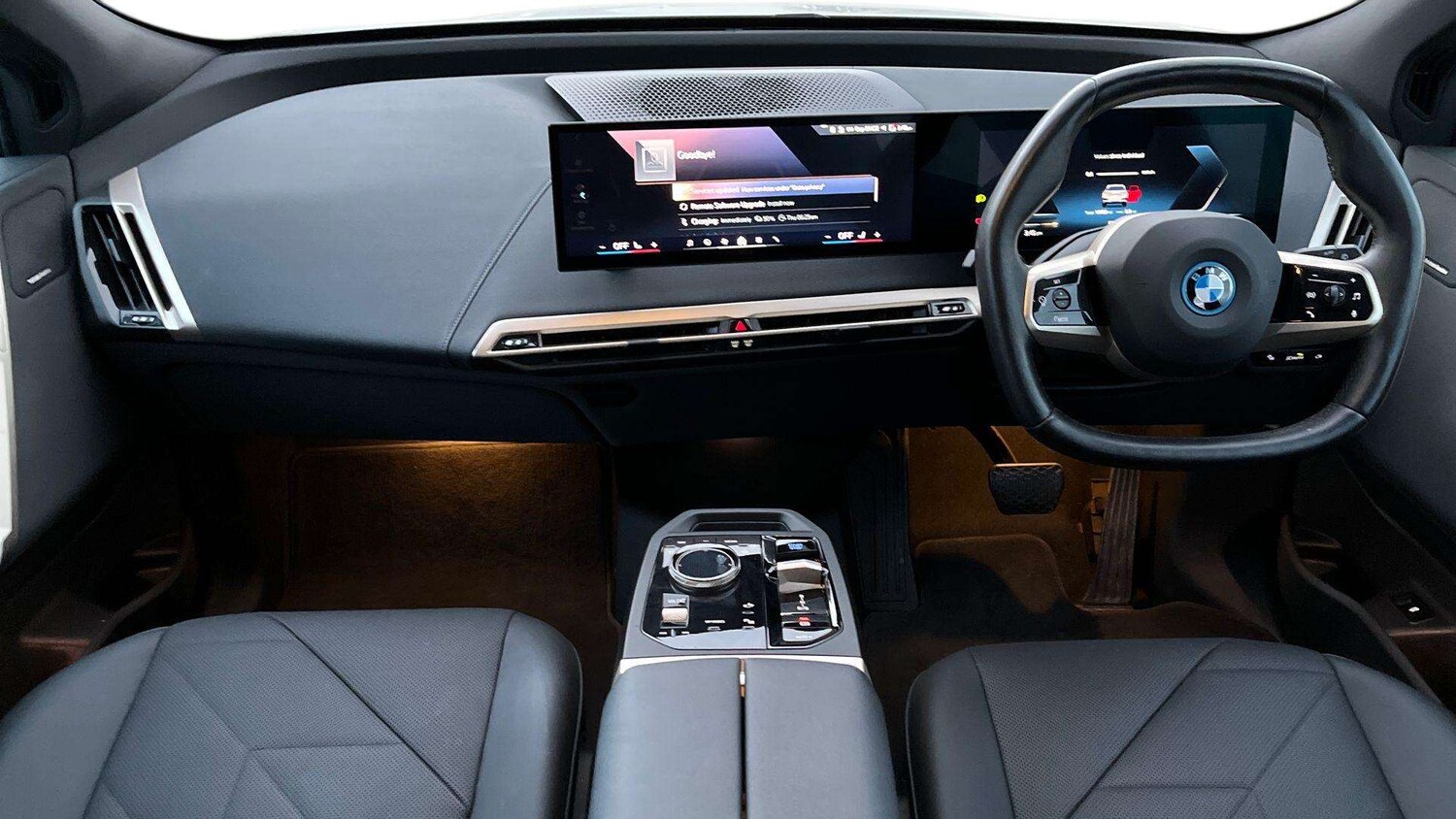 Used BMW iX 2023 for sale - 76902369: Photo 6