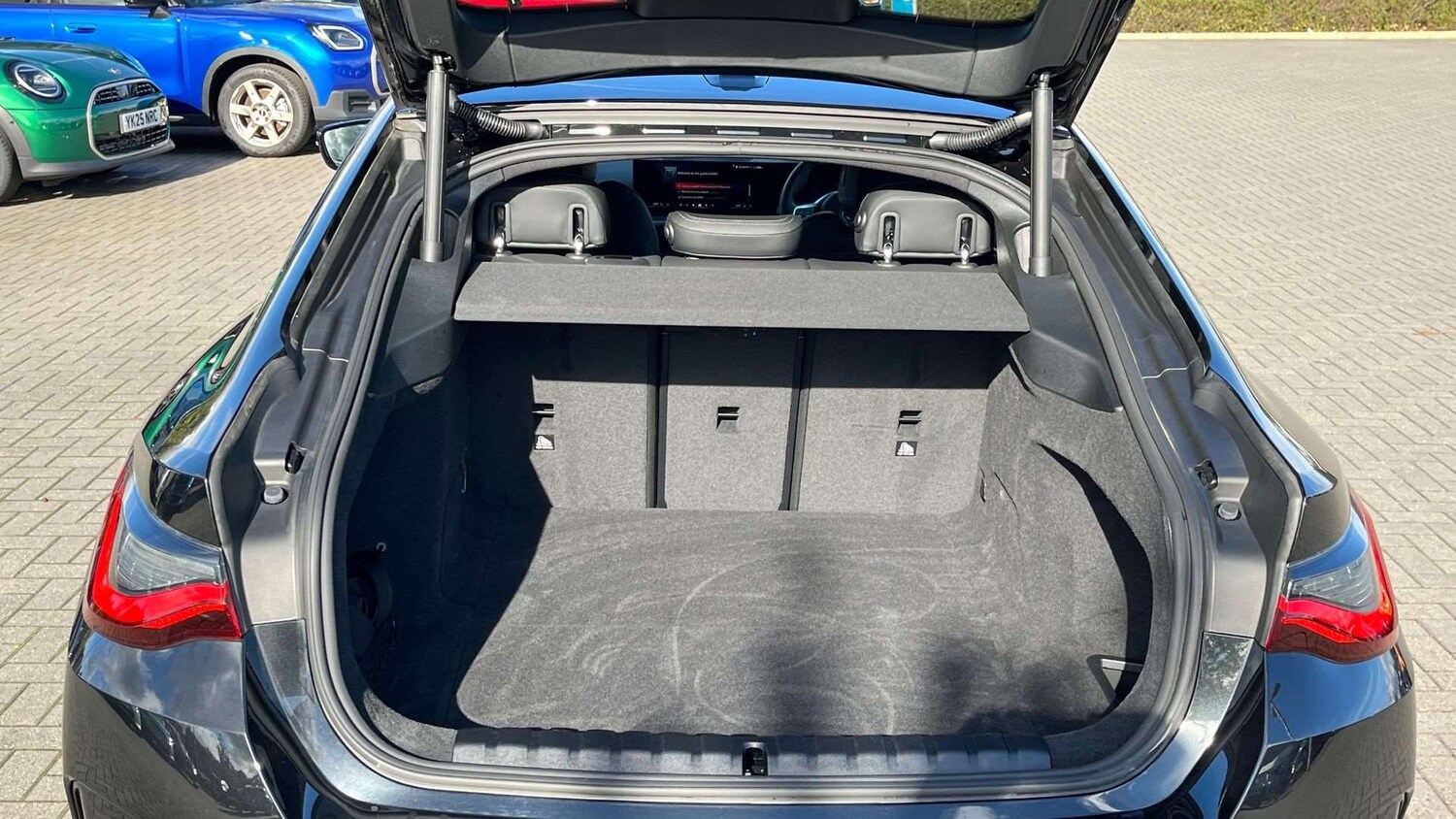 Used BMW i4 2025 for sale - 76016001: Photo 15
