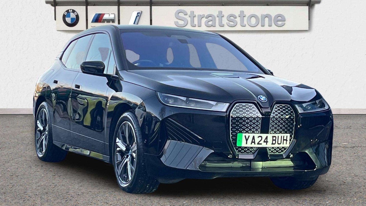 Used BMW iX 2024 for sale - 76889741: Photo 1