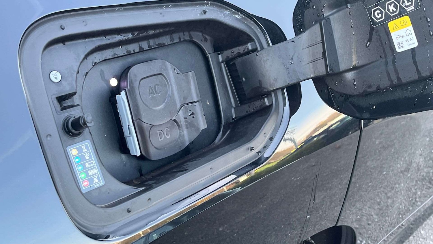 Used BMW iX 2024 for sale - 76889741: Photo 25