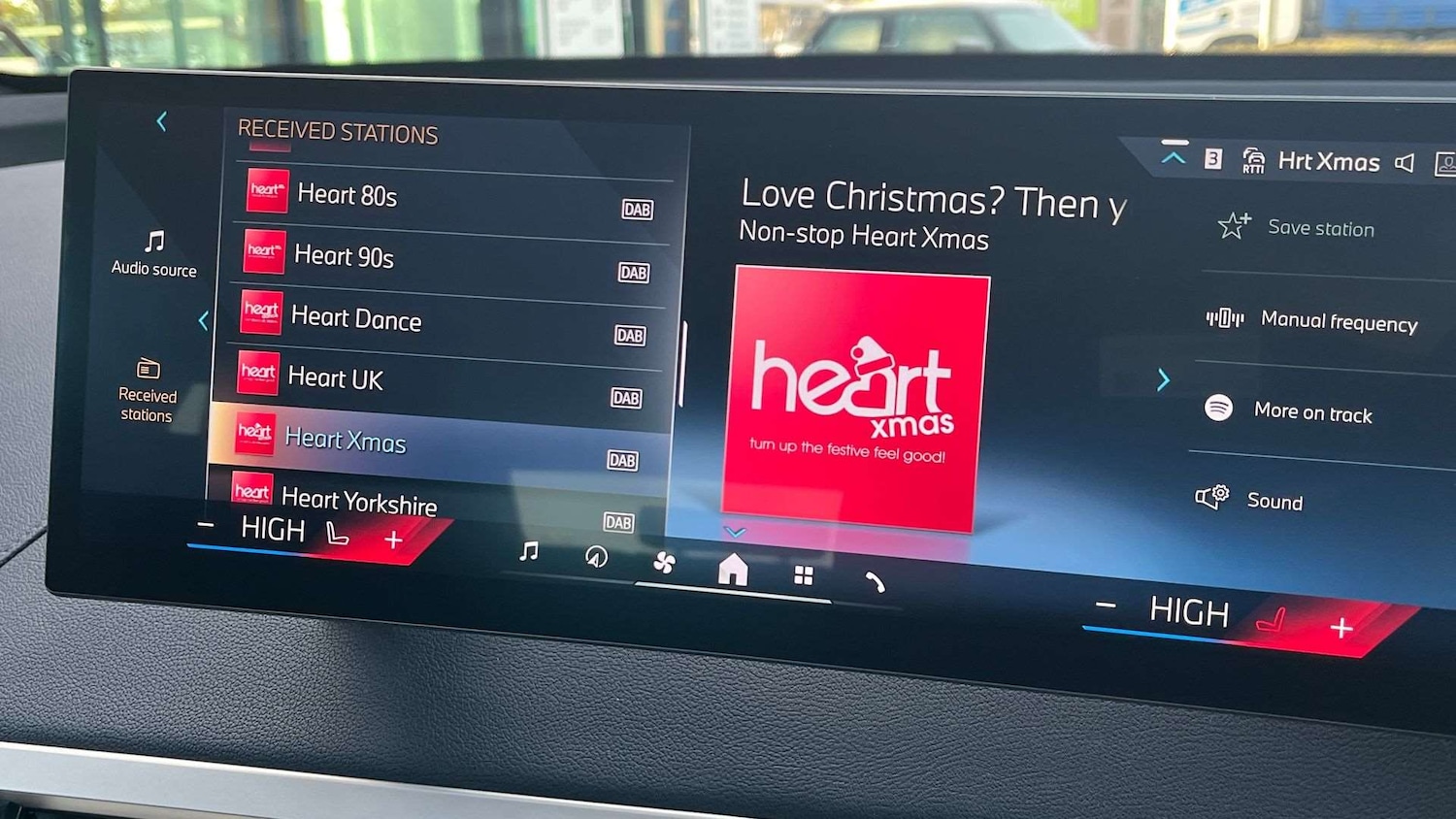 Used BMW iX 2024 for sale - 76889741: Photo 32