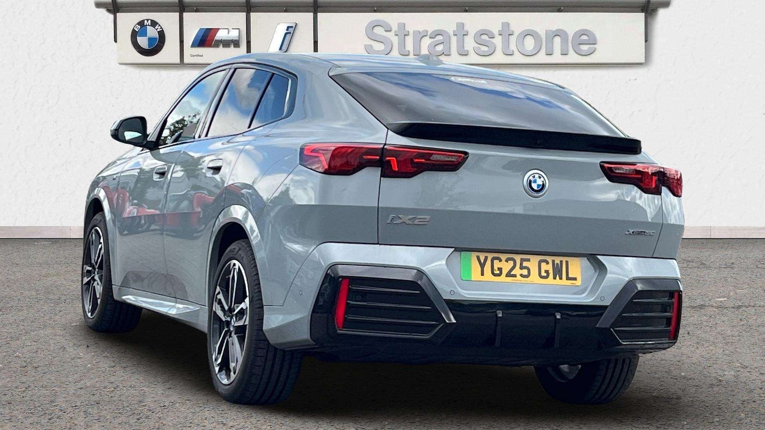 Used BMW iX2 2025 for sale - 75818919: Photo 2