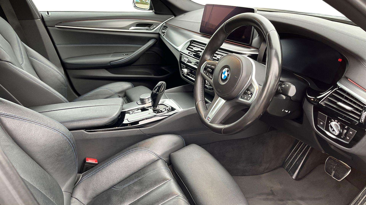 Used BMW 5 Series 2022 for sale - 76459979: Photo 8