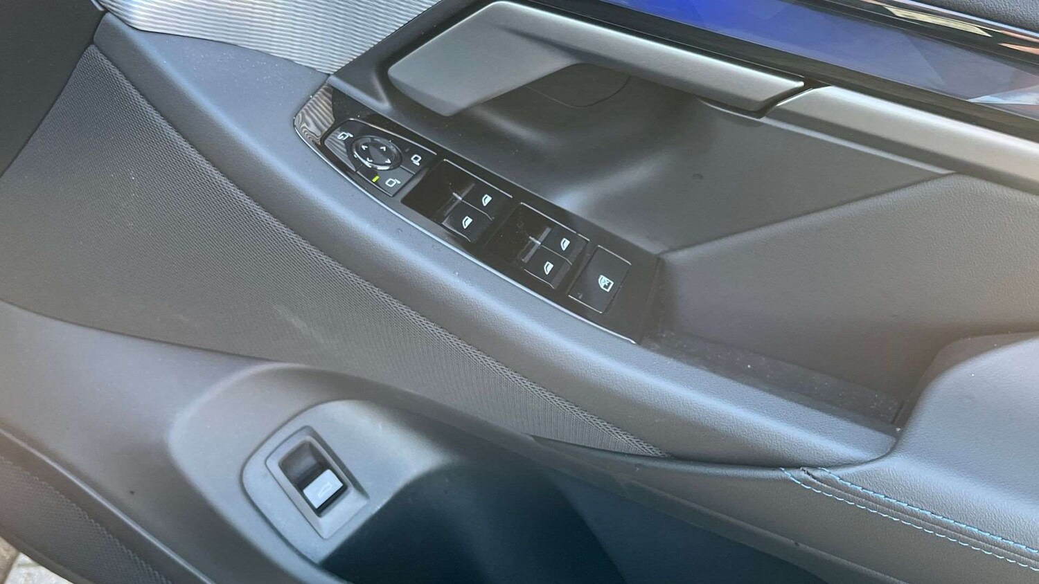 Used BMW 5 Series 2025 for sale - 76156076: Photo 27