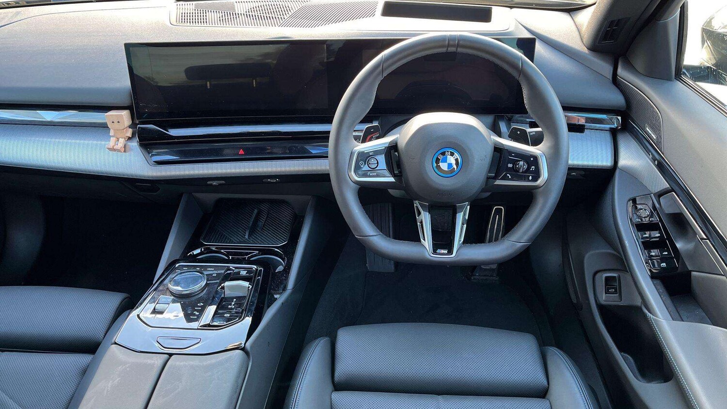 Used BMW 5 Series 2025 for sale - 76156076: Photo 7