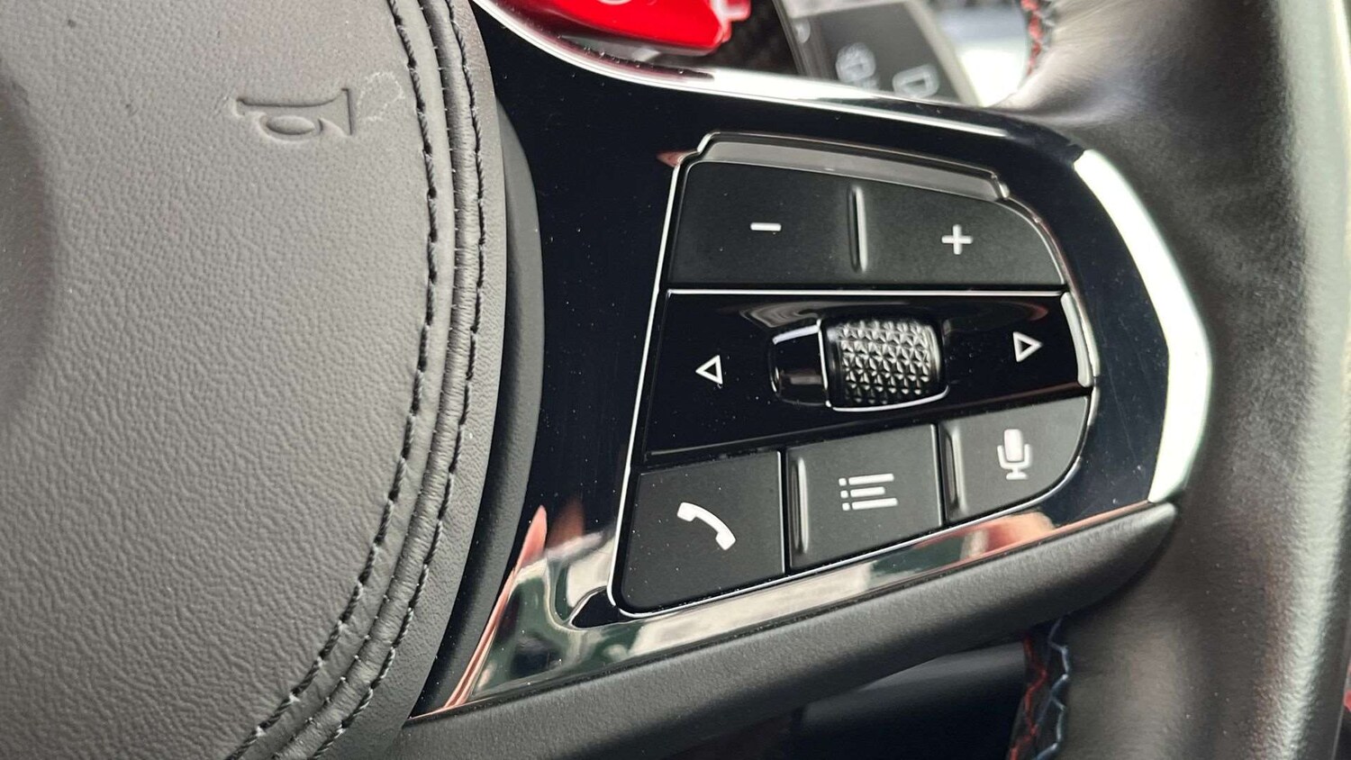 Used BMW XM 2023 for sale - 76487987: Photo 22