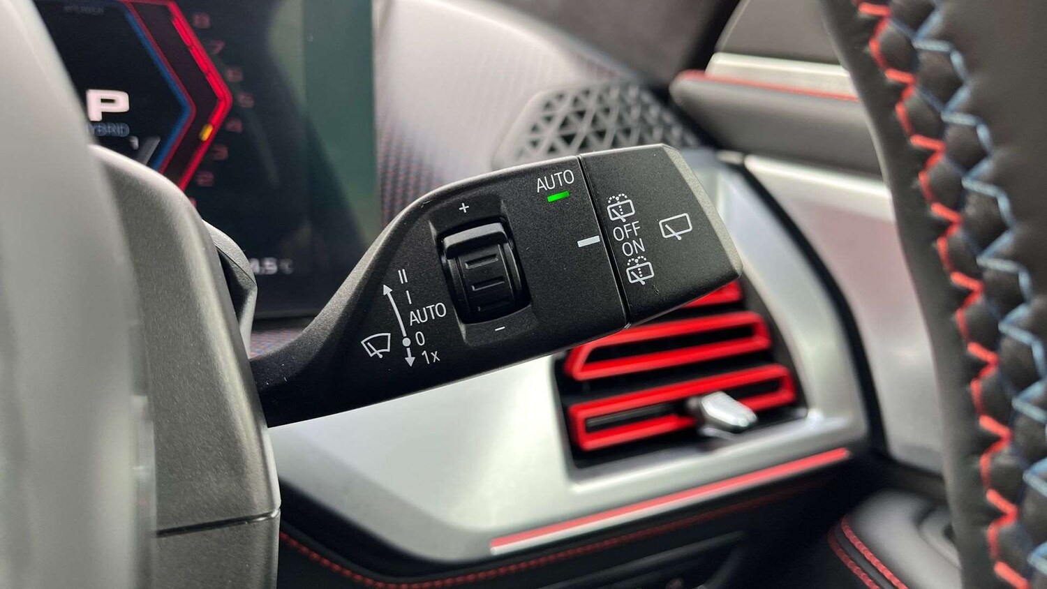 Used BMW XM 2023 for sale - 76487987: Photo 29