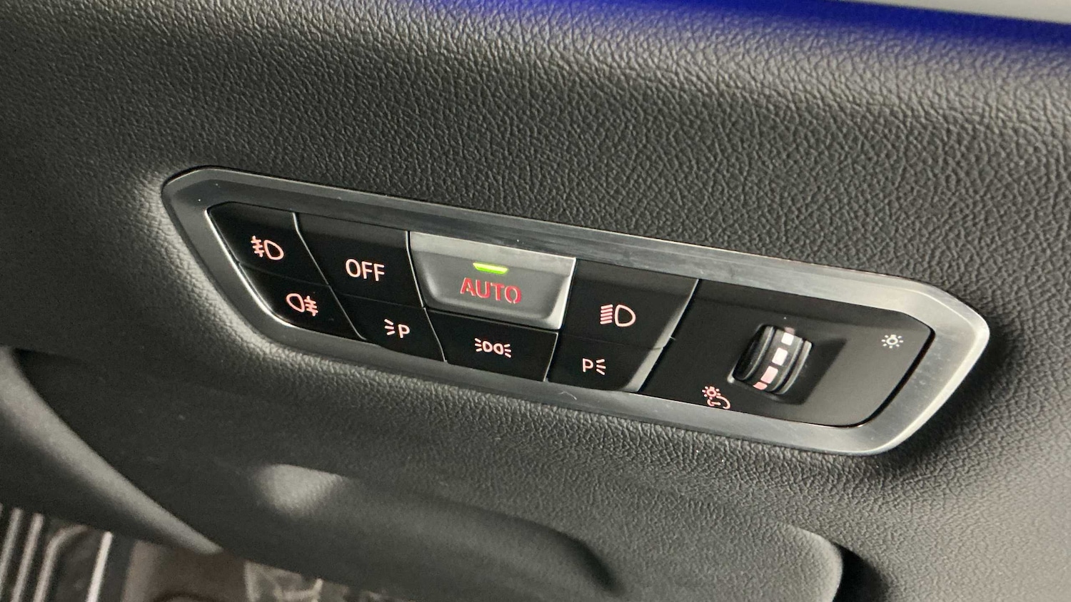 Used BMW X6 2020 for sale - 76661833: Photo 21