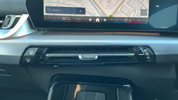 Used BMW iX2 2025 for sale - 75217023: Photo 10
