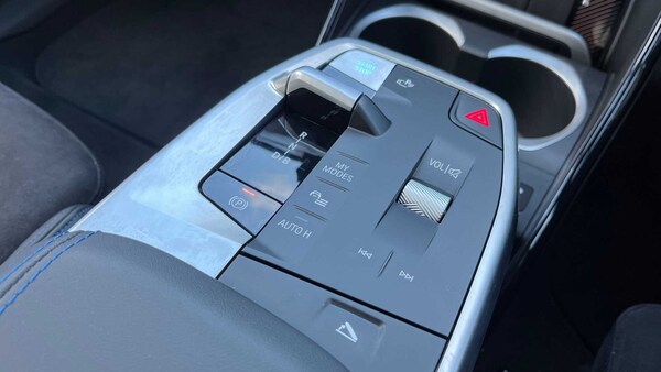 Used BMW iX2 2025 for sale - 75217023: Photo 12