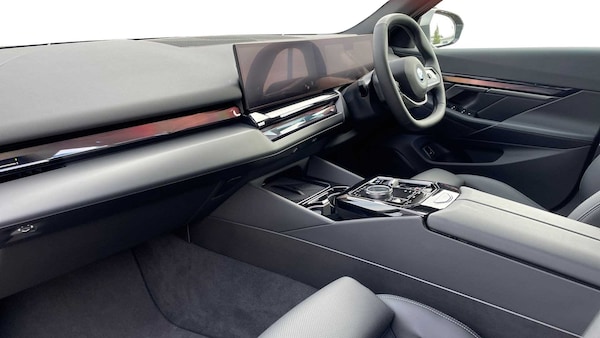 Used BMW i5 2024 for sale - 75535183: Photo 9
