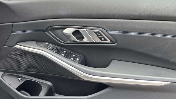 Used BMW 3 Series 2022 for sale - 76298411: Photo 27