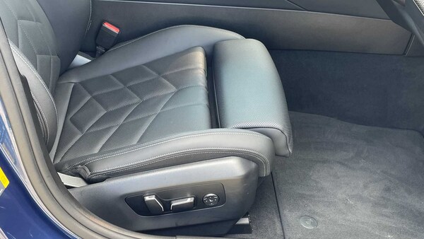 Used BMW i5 2024 for sale - 76272258: Photo 28