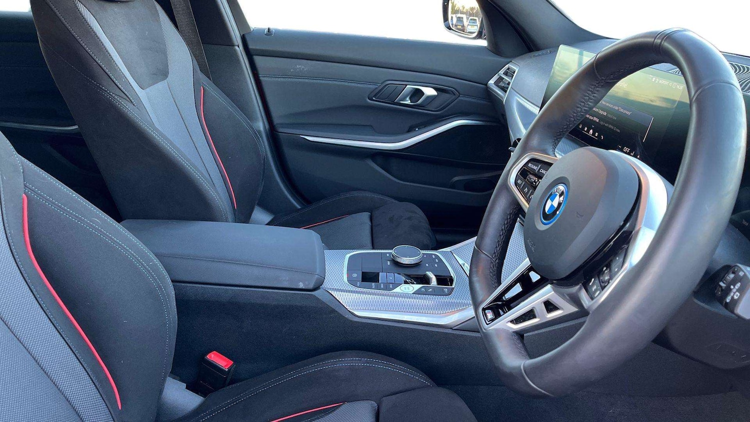 Used BMW 3 Series 2025 for sale - 76704968: Photo 13