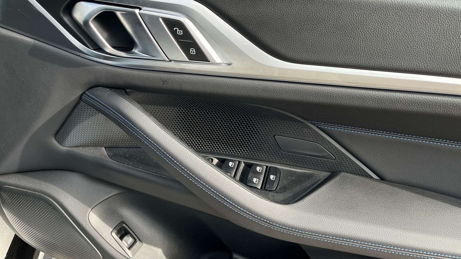 Used BMW i4 2025 for sale - 76156087: Photo 27