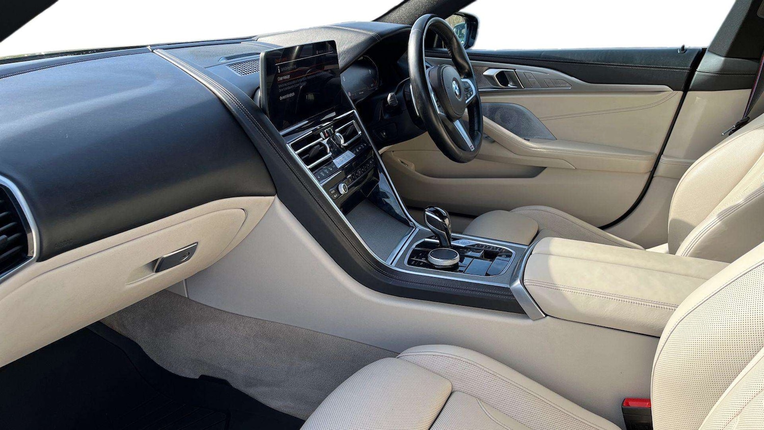 Used BMW 8 Series 2023 for sale - 78024120: Photo 8