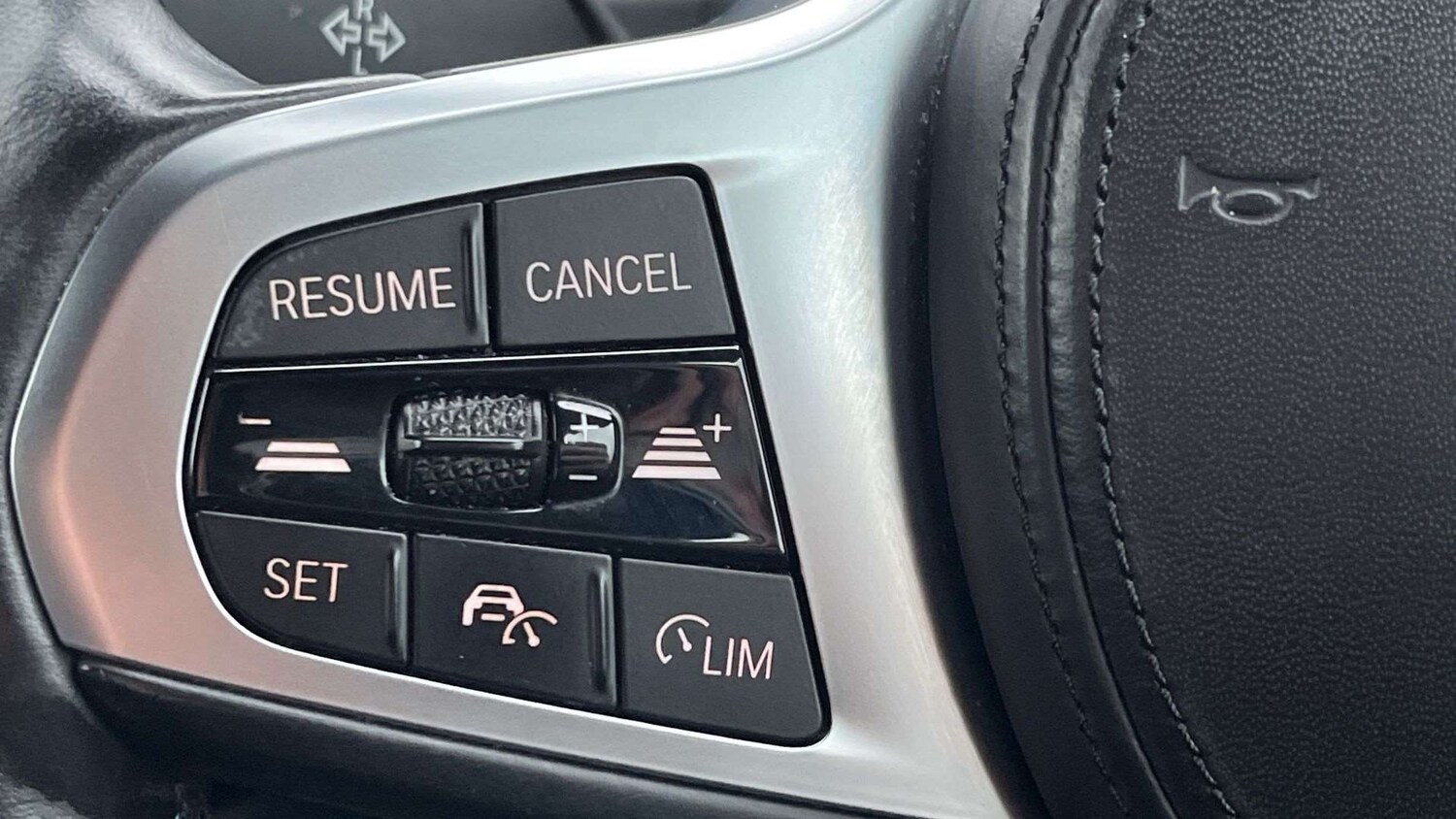 Used BMW i4 2022 for sale - 77500431: Photo 22