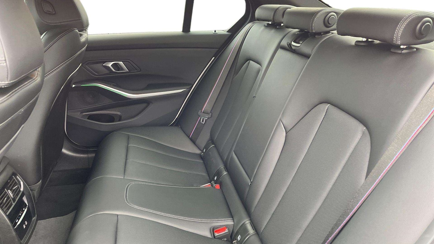 Used BMW 3 Series 2025 for sale - 77000308: Photo 14