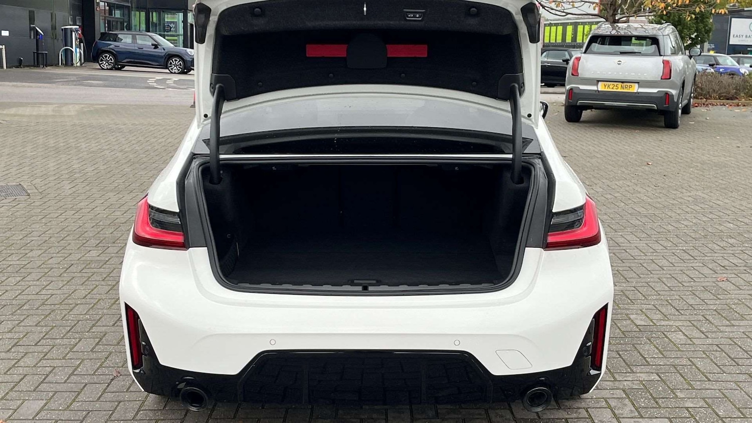 Used BMW 3 Series 2025 for sale - 77000308: Photo 15