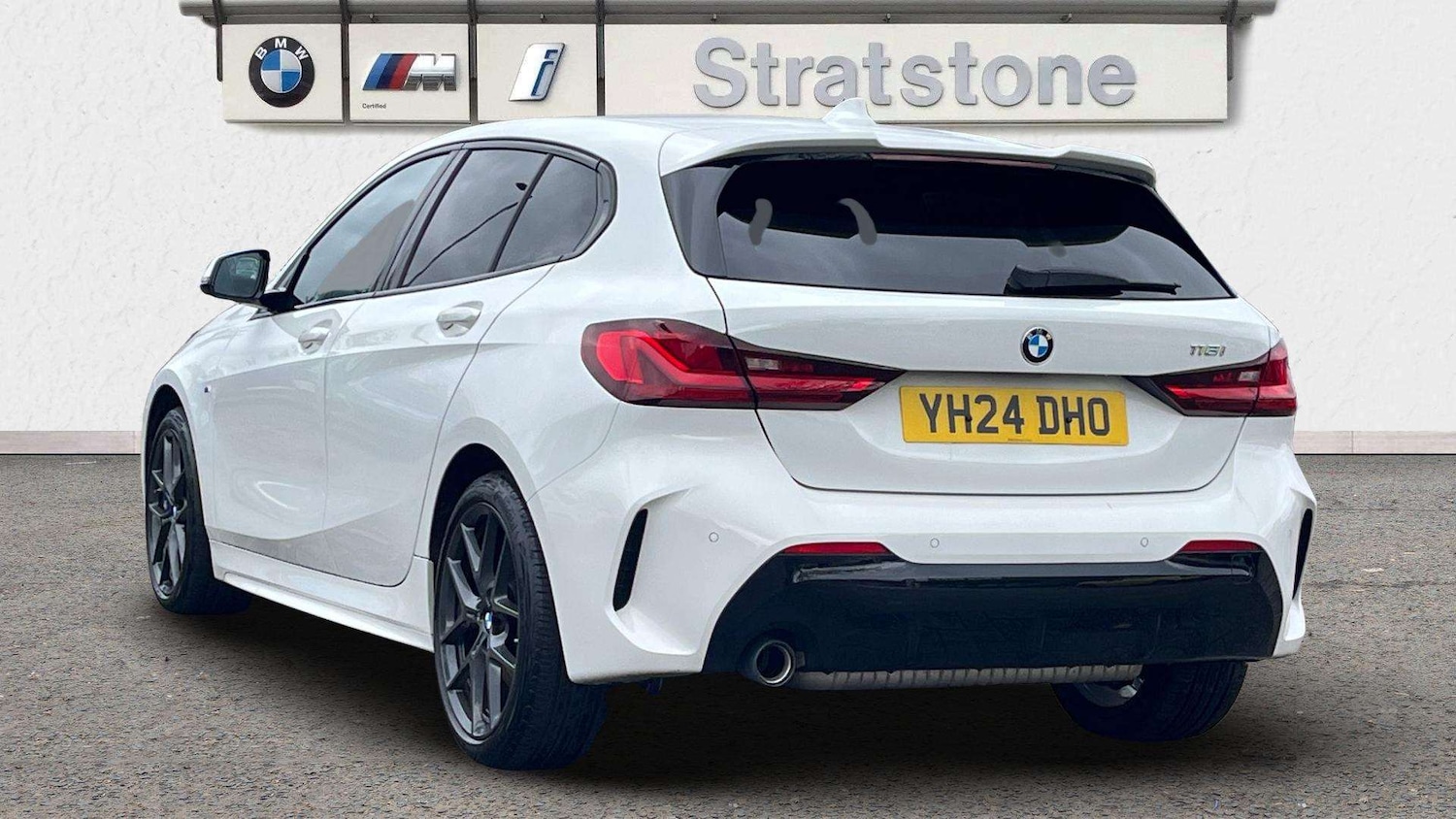 Used BMW 1 Series 2024 for sale - 76125883: Photo 2
