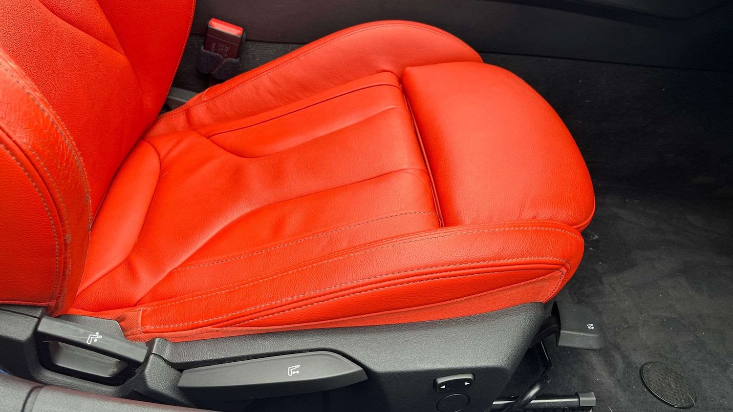 Used BMW Z4 2022 for sale - 76501799: Photo 28