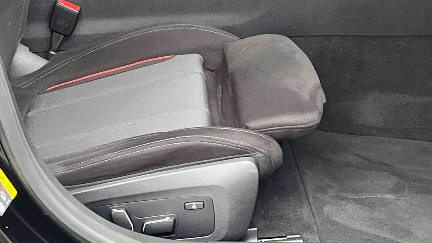 Used BMW i4 2025 for sale - 77011299: Photo 28