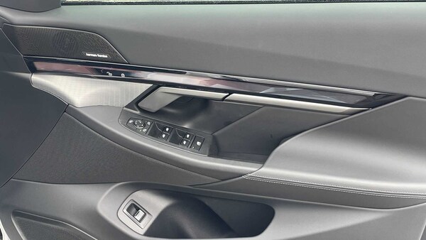 Used BMW i5 2024 for sale - 75216973: Photo 27