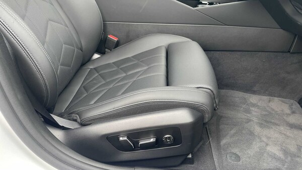 Used BMW i5 2024 for sale - 75216973: Photo 28