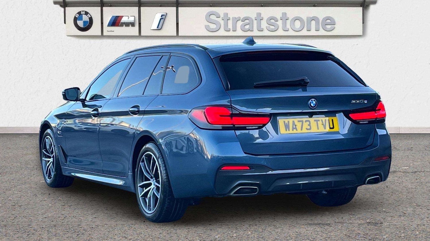 Used BMW 5 Series 2023 for sale - 77561052: Photo 2