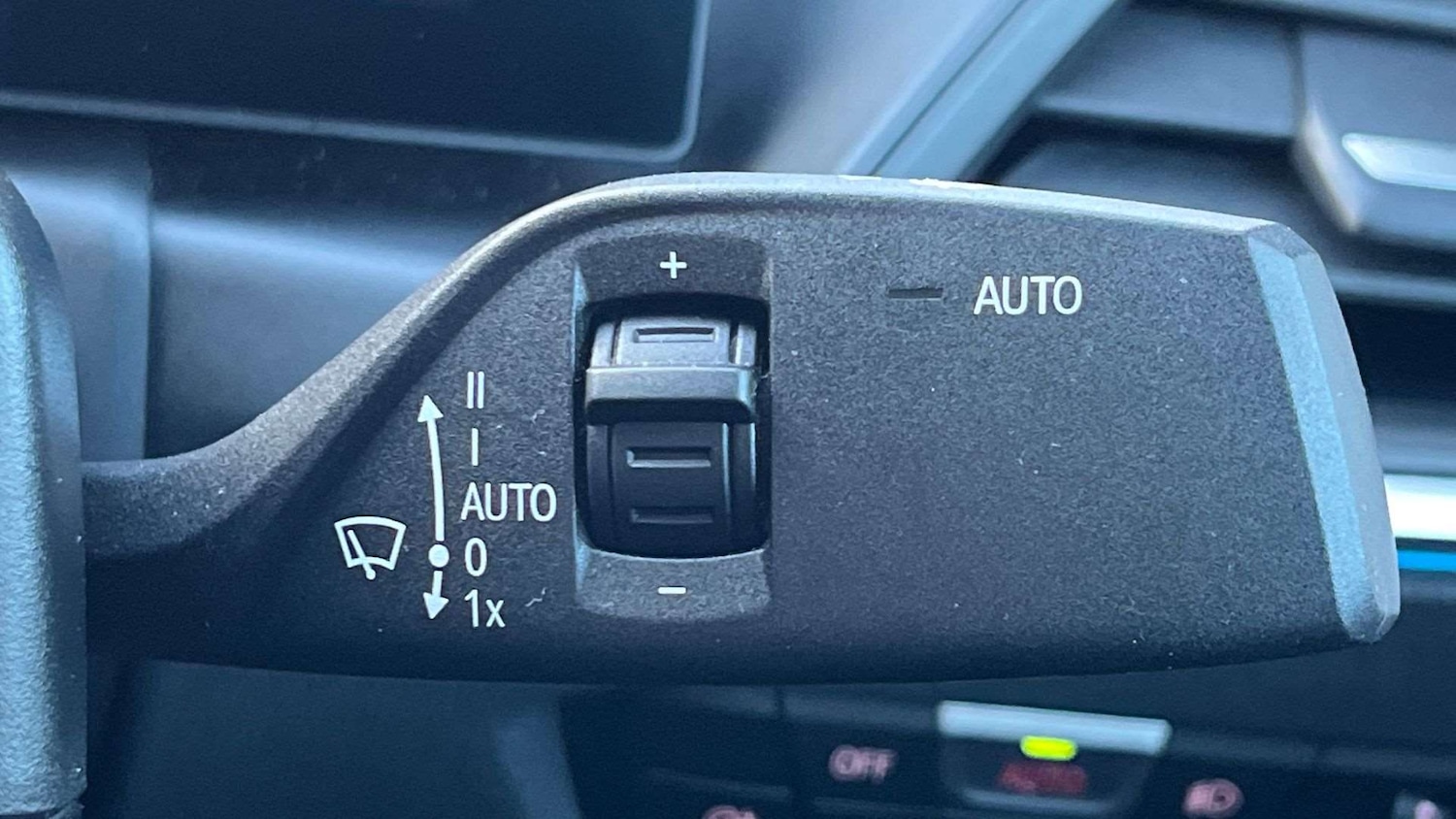 Used BMW i4 for sale - 77219752: Photo 30