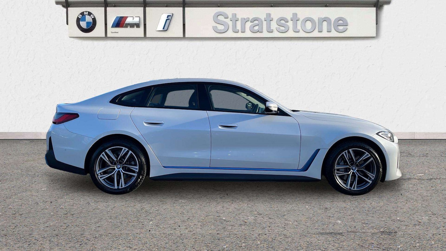 Used BMW i4 for sale - 77219752: Photo 4