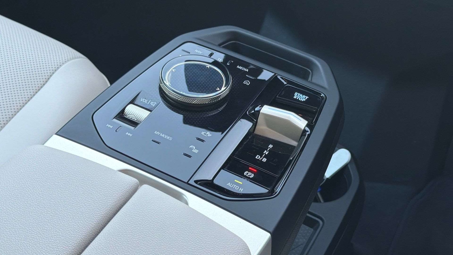 Used BMW iX 2022 for sale - 76851568: Photo 12