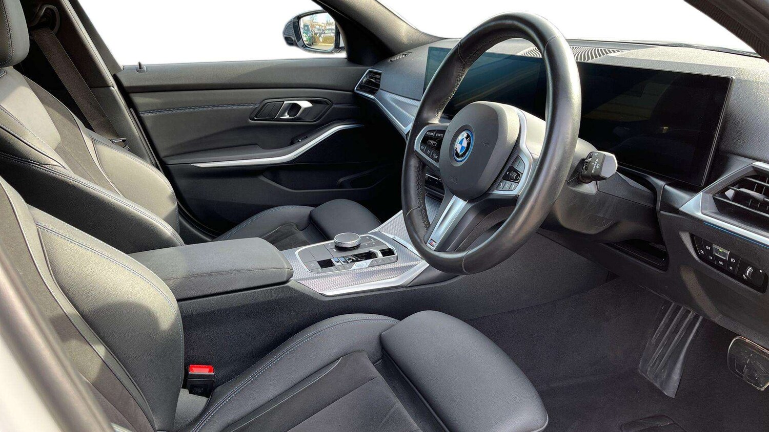 Used BMW 3 Series 2024 for sale - 77553036: Photo 8