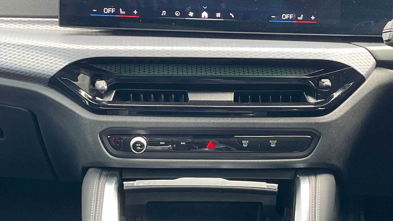 Used BMW 4 Series 2024 for sale - 77147331: Photo 10