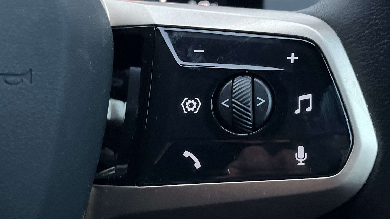 Used BMW iX 2022 for sale - 77076525: Photo 23