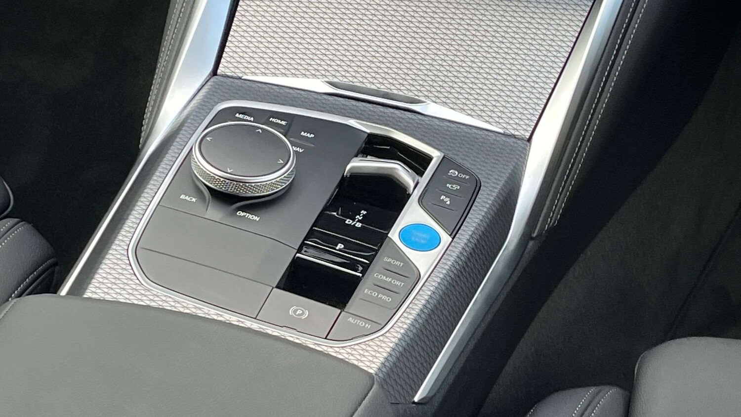 Used BMW i4 2025 for sale - 76015928: Photo 12