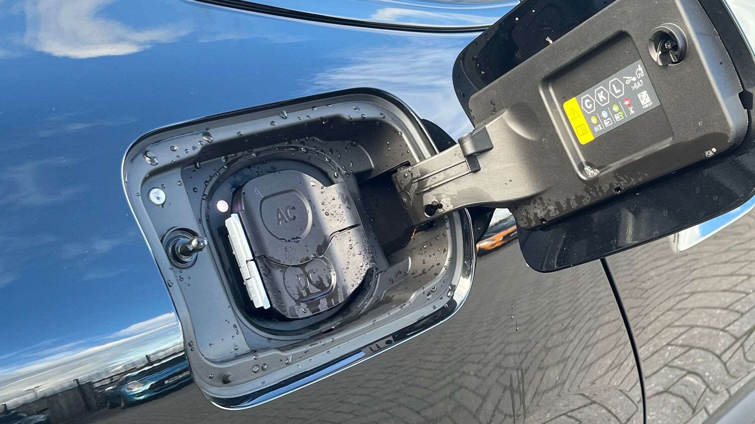 Used BMW i4 2025 for sale - 76015928: Photo 25