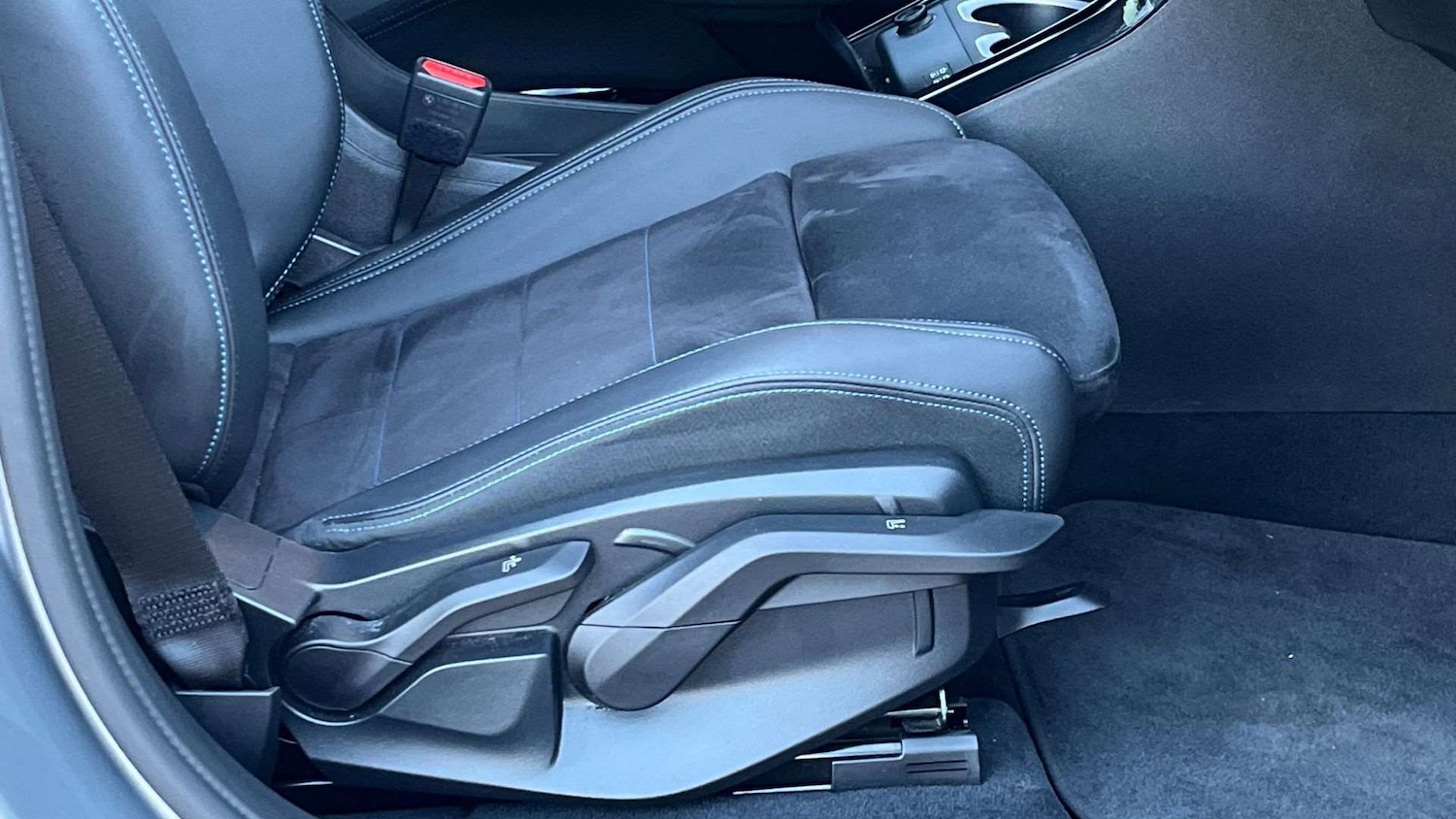 Used BMW iX2 2025 for sale - 76718212: Photo 28