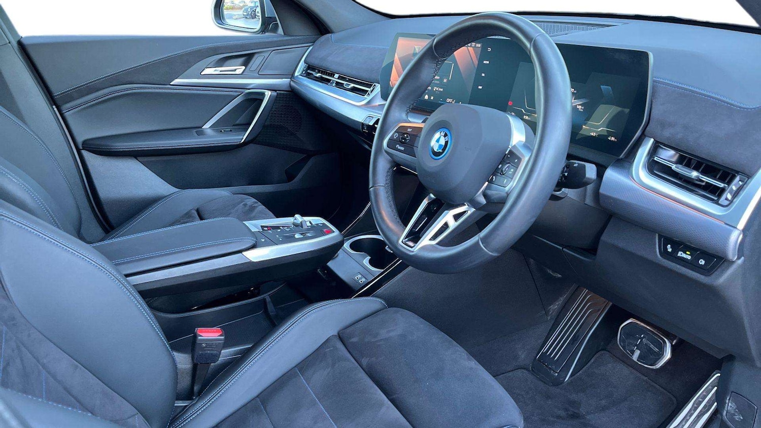 Used BMW iX2 2025 for sale - 76718212: Photo 8