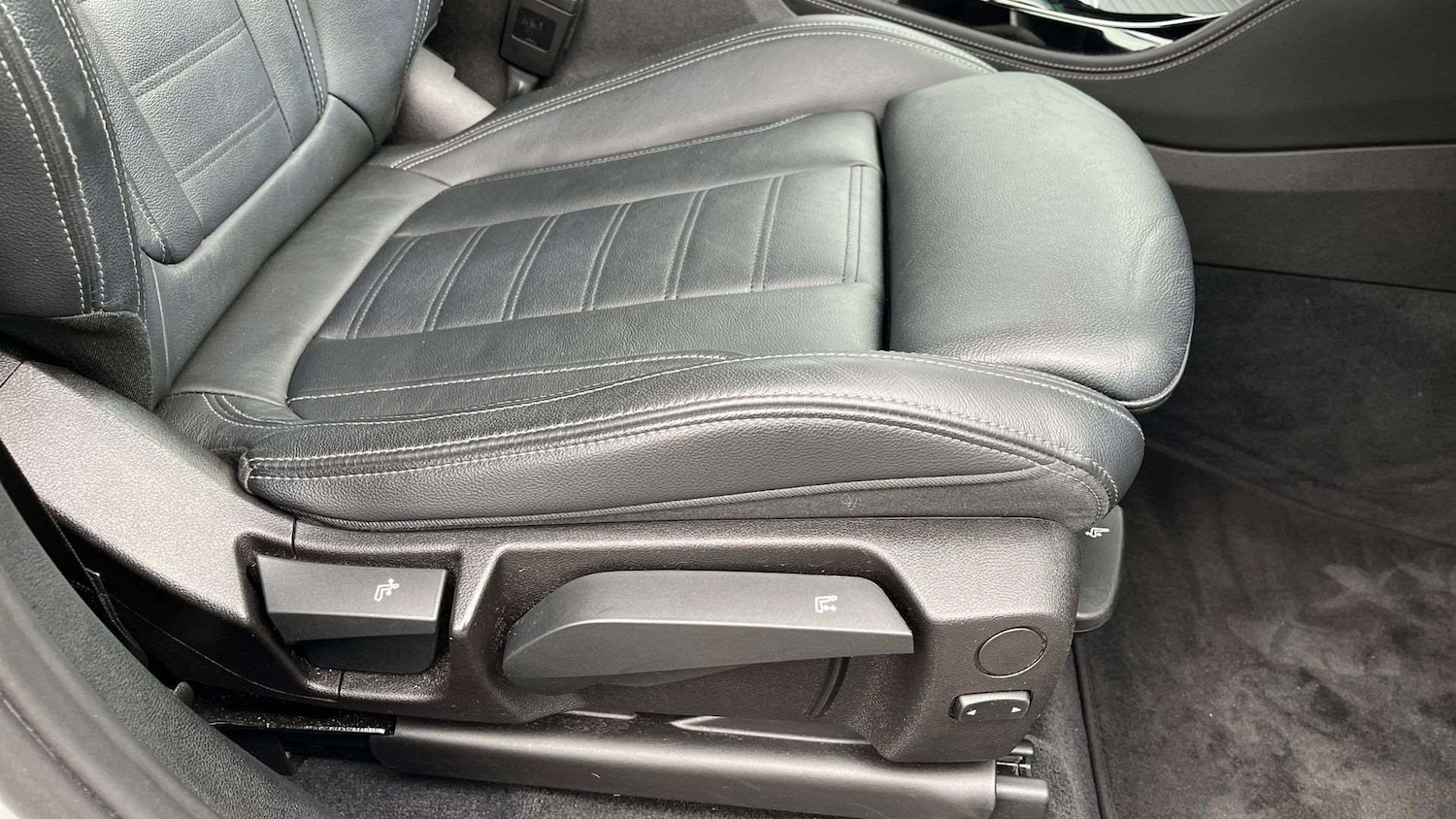 Used BMW X4 2019 for sale - 76668986: Photo 28