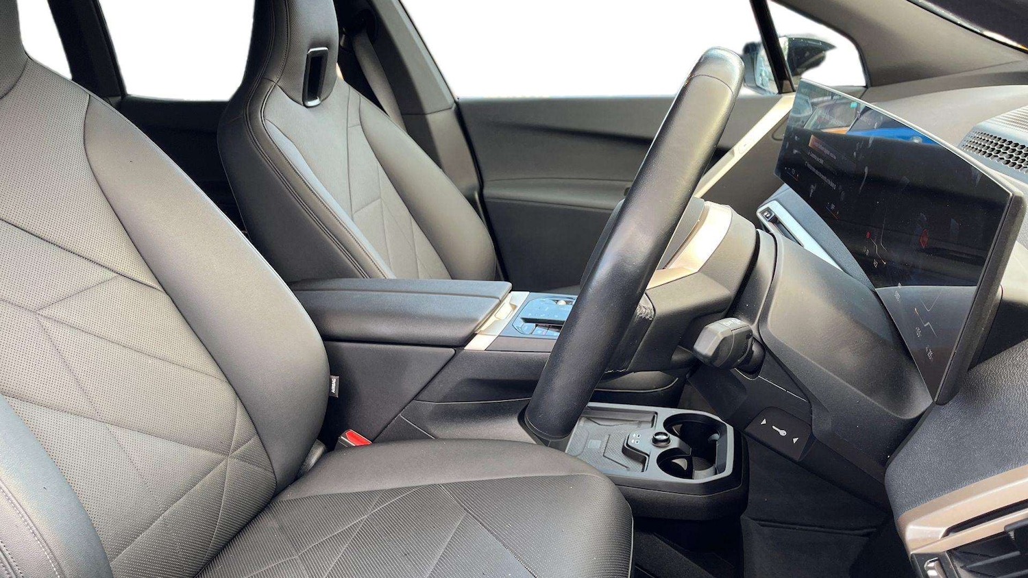 Used BMW iX 2022 for sale - 75930991: Photo 13