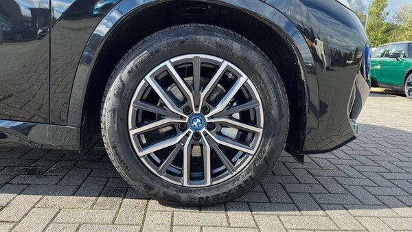 Used BMW iX1 2025 for sale - 75944381: Photo 16