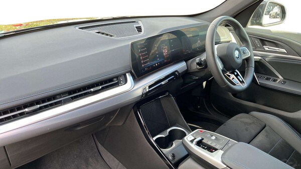 Used BMW iX1 2025 for sale - 75944381: Photo 9