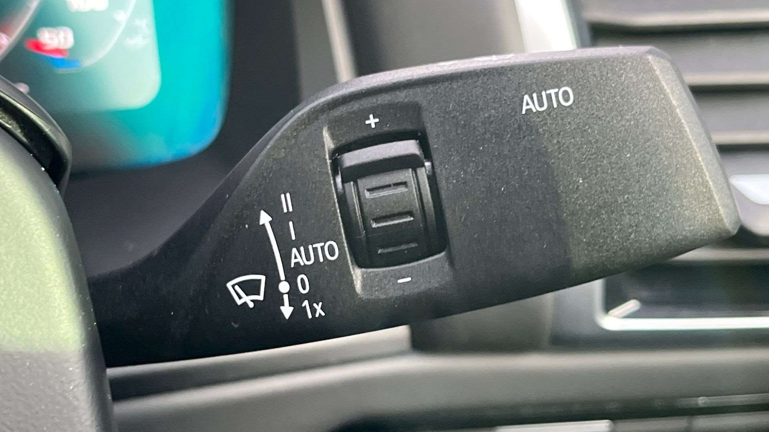 Used BMW M8 2024 for sale - 76705221: Photo 30