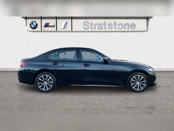 Used BMW 3 Series 2022 for sale - 77270184: Photo